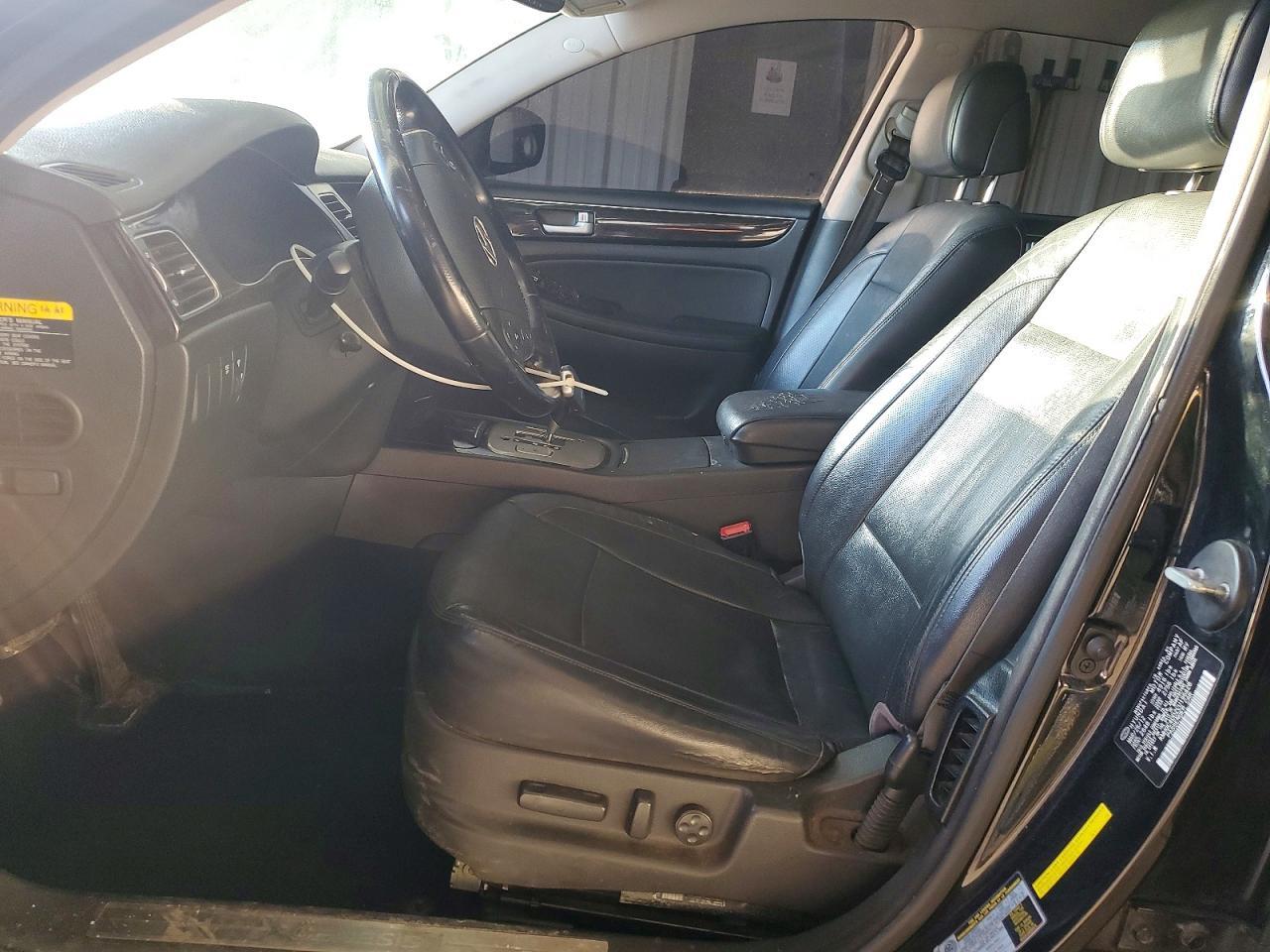 2012 HYUNDAI GENESIS