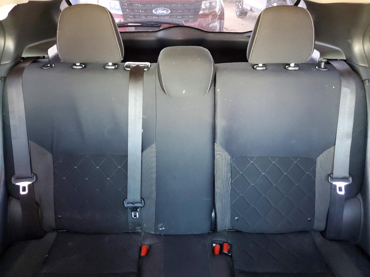 2018 NISSAN KICKS