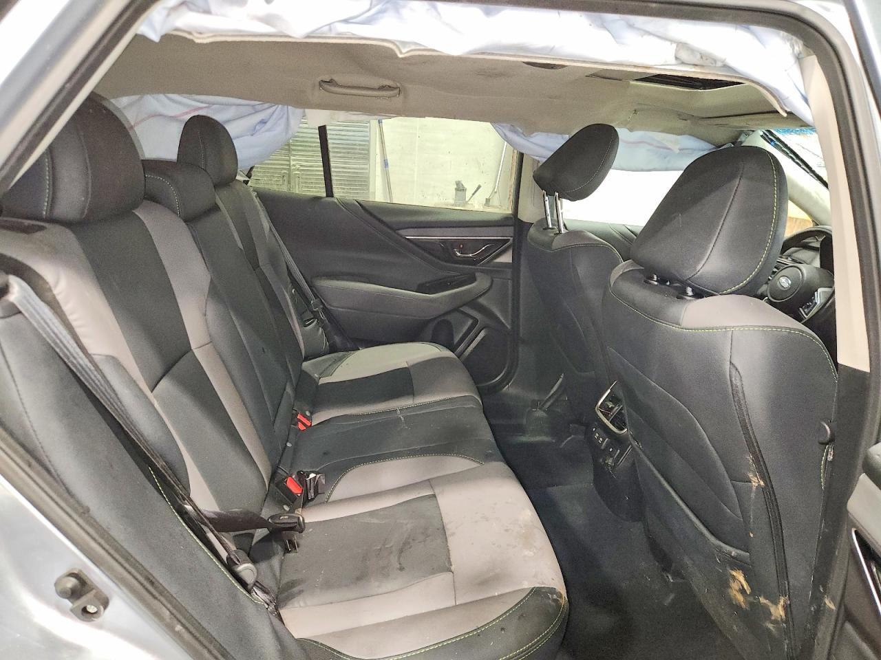 2022 SUBARU Outback