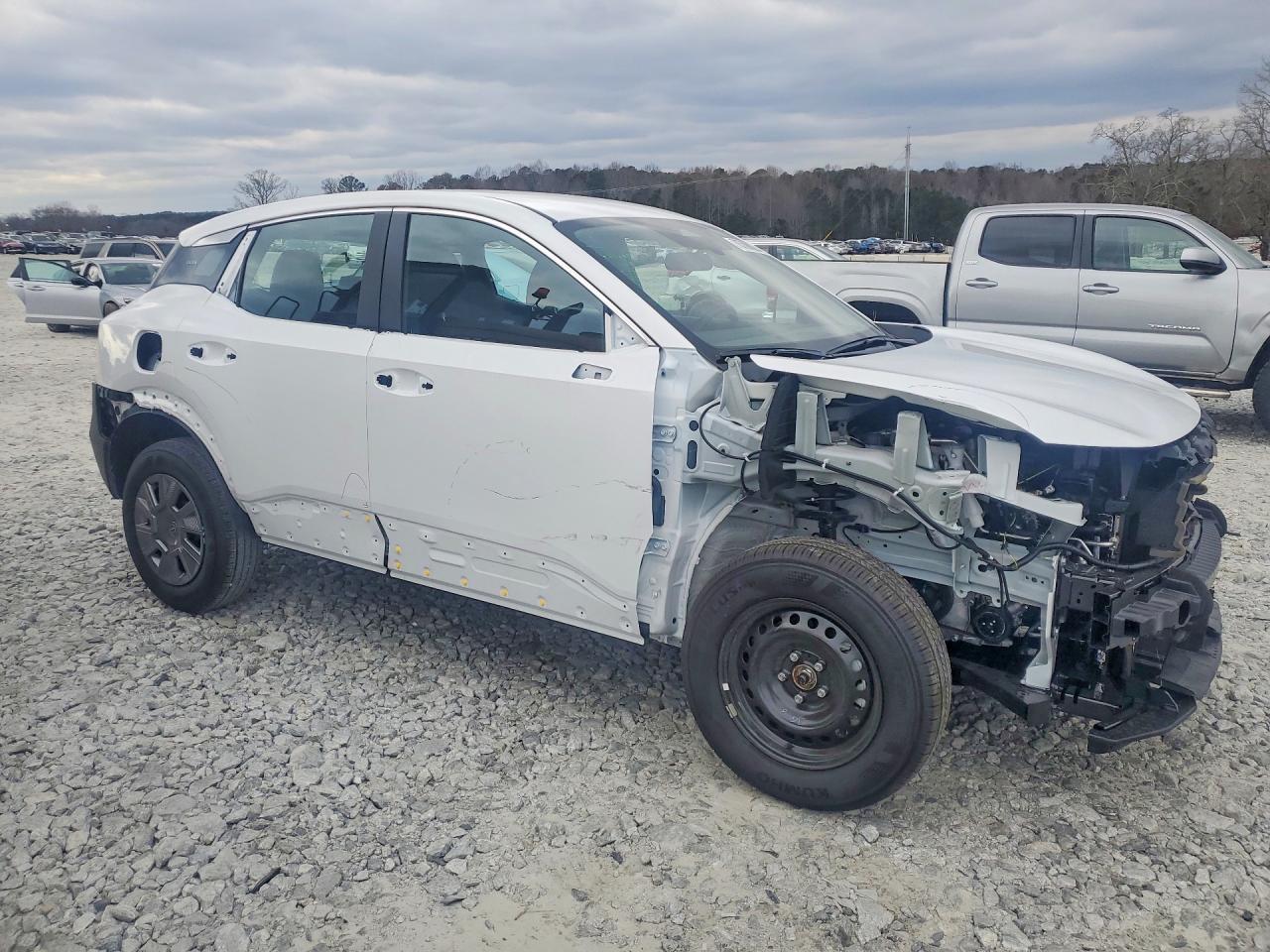 2026 NISSAN KICKS