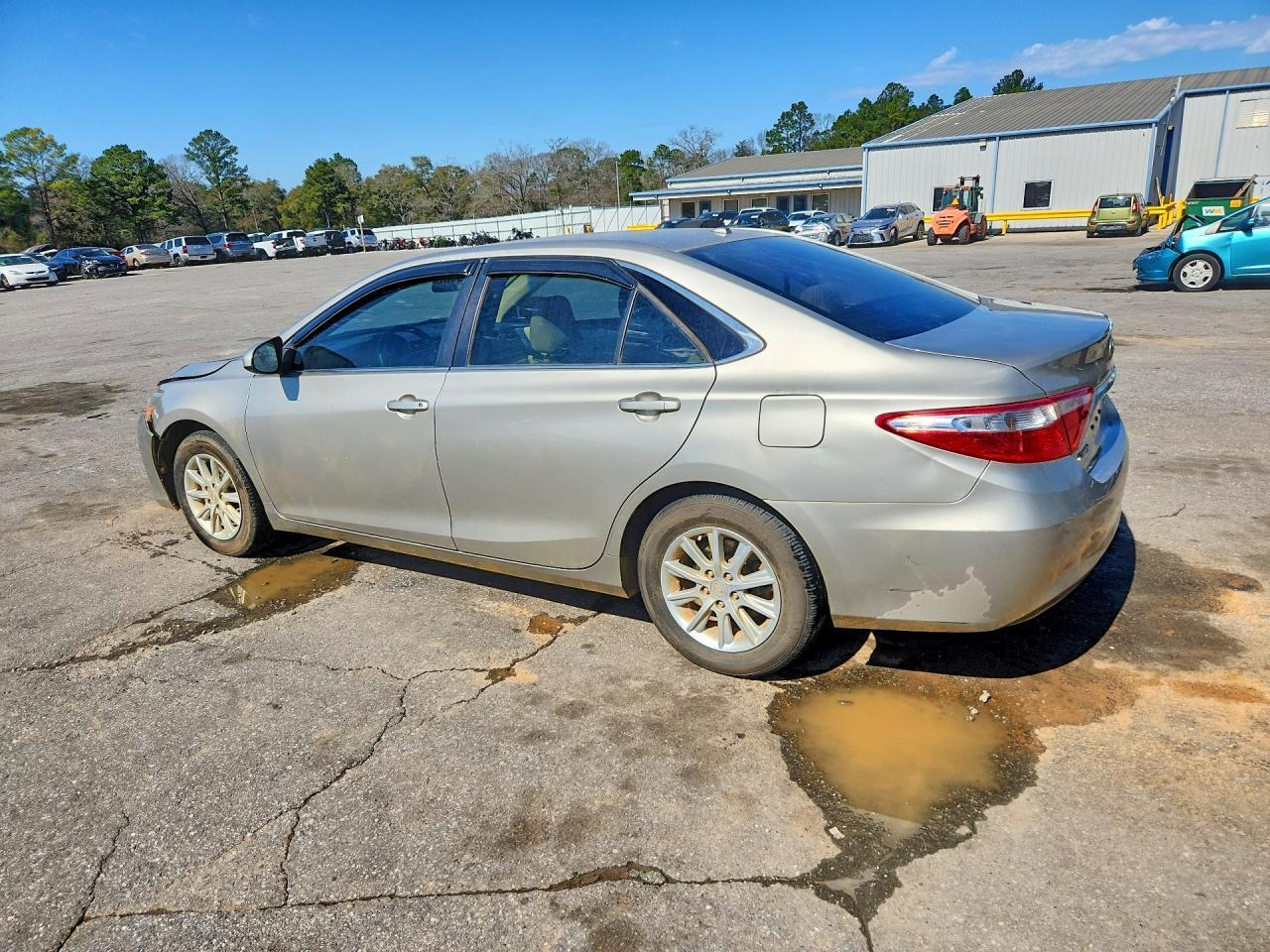2017 TOYOTA CAMRY