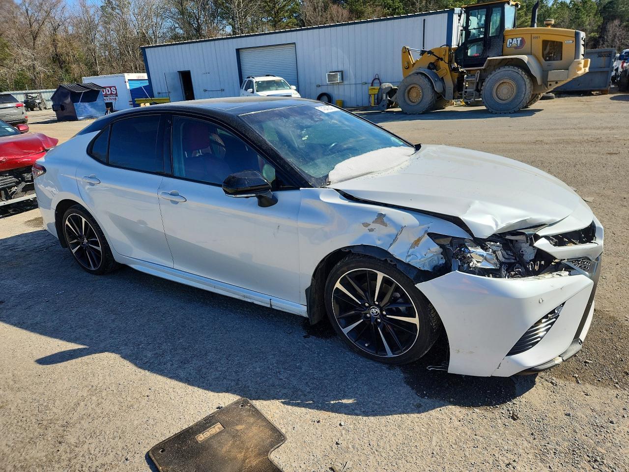 2018 TOYOTA CAMRY