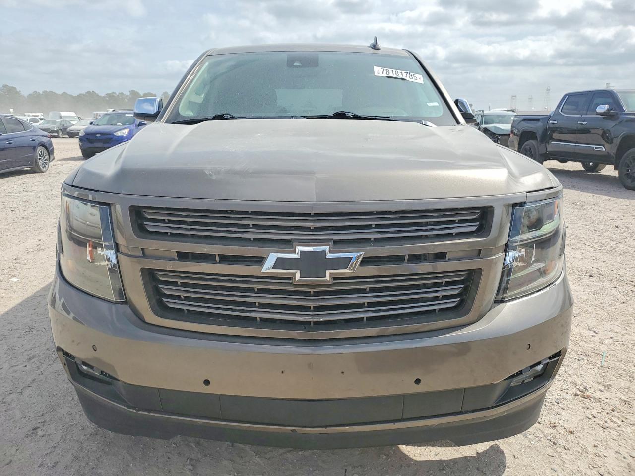2016 CHEVROLET Suburban