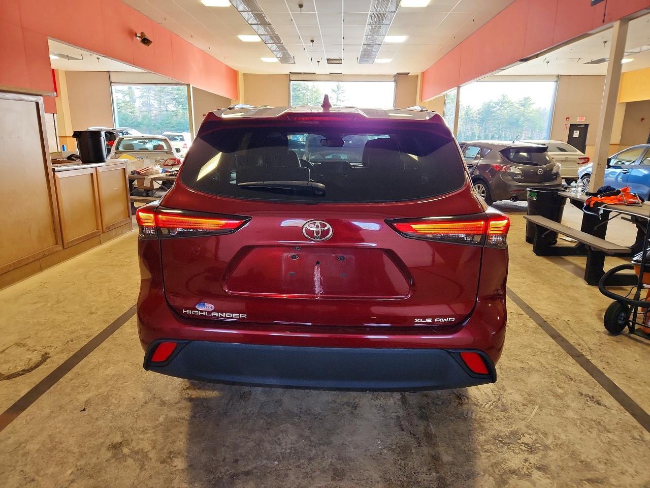 2021 TOYOTA HIGHLANDER