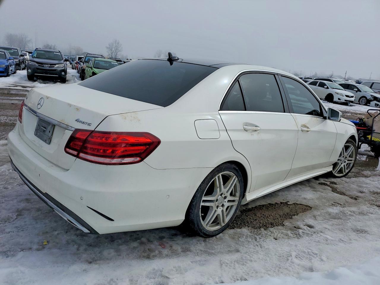 2015 MERCEDES-BENZ E-Class