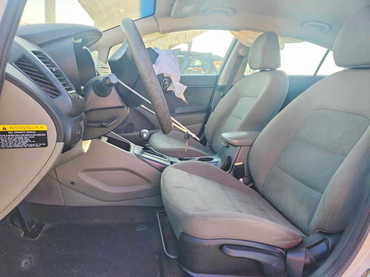 2015 KIA FORTE