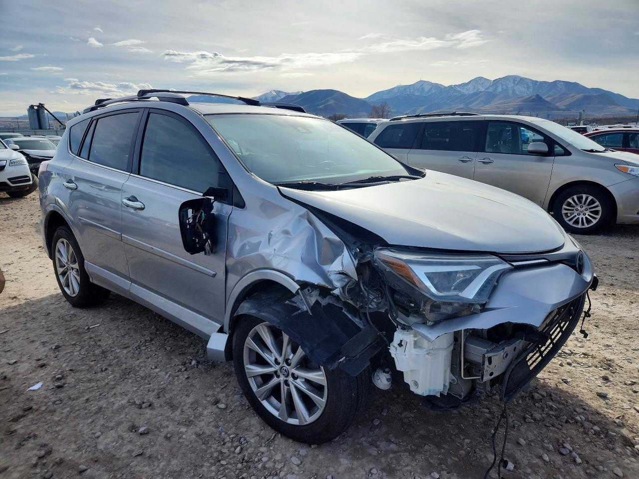 2017 TOYOTA RAV4