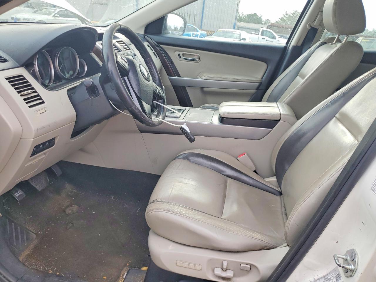 2010 MAZDA CX-9
