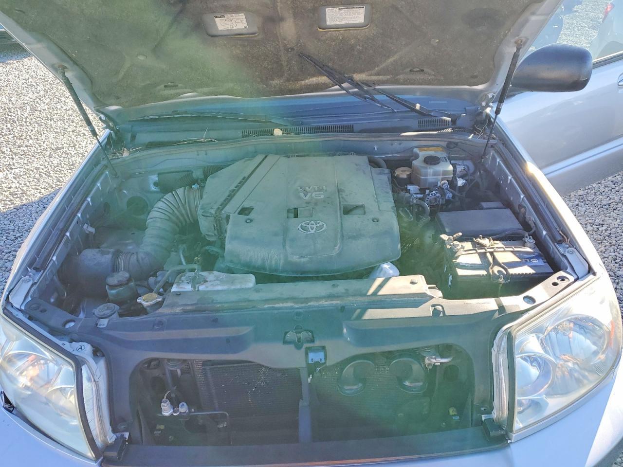 2004 TOYOTA 4Runner