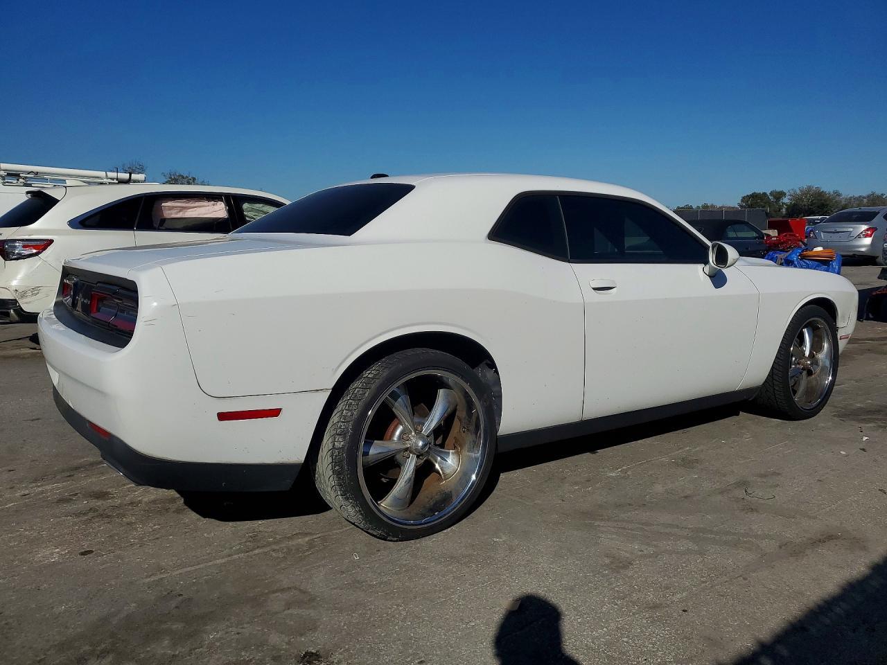 2017 DODGE Challenger