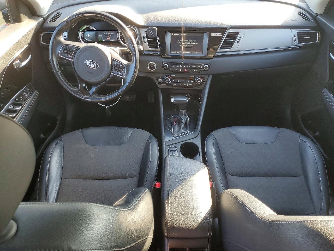 2017 KIA Niro