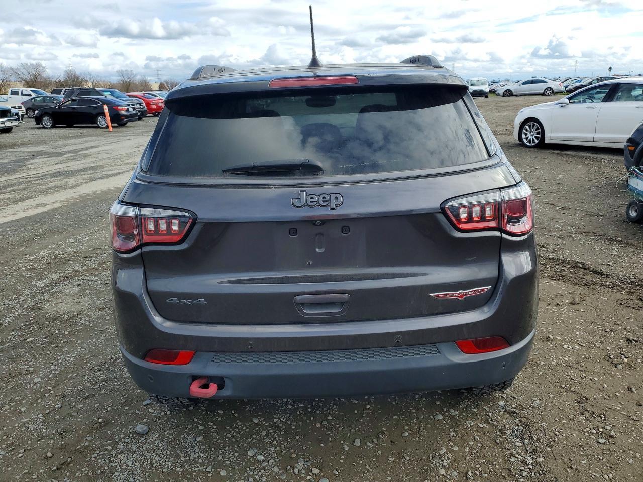2017 JEEP Compass