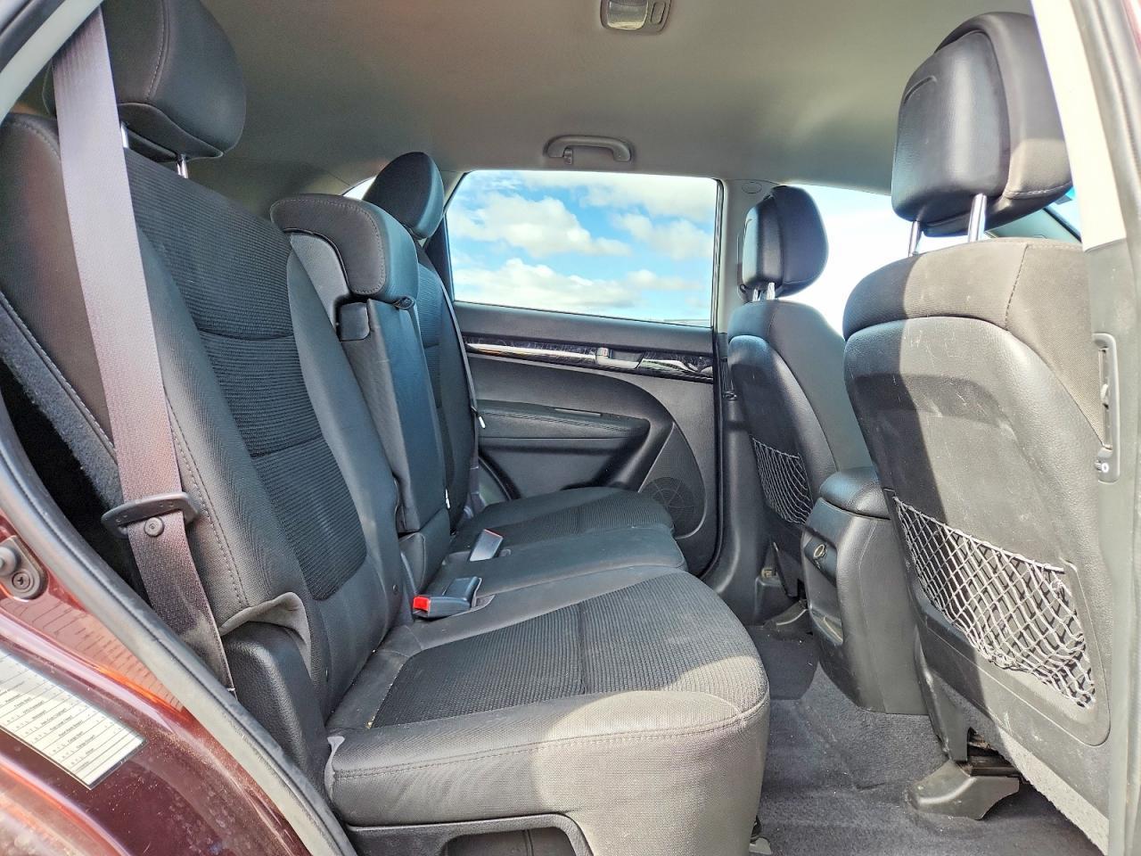 2015 KIA SORENTO