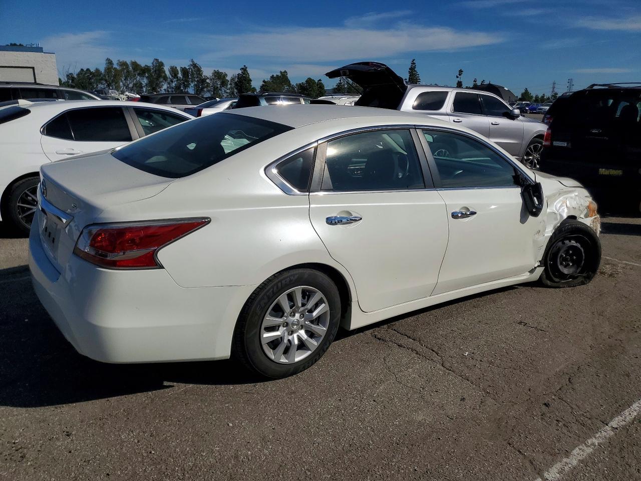 2015 NISSAN ALTIMA