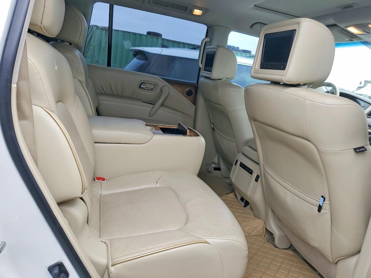 2012 INFINITI QX56