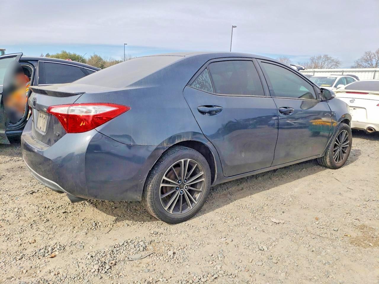 2014 TOYOTA COROLLA