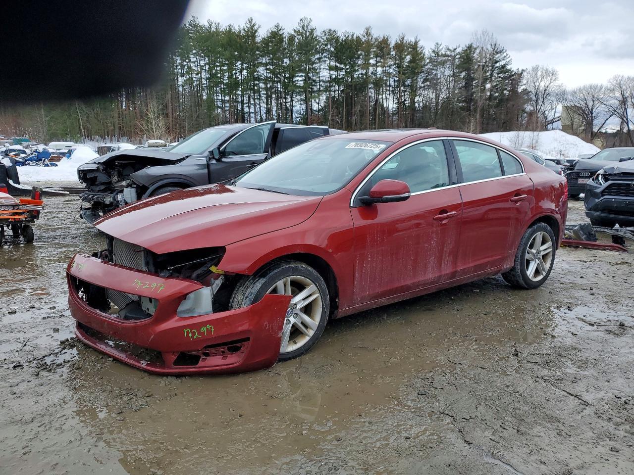 2015 VOLVO S60