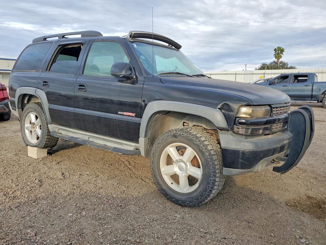 2004 CHEVROLET Tahoe