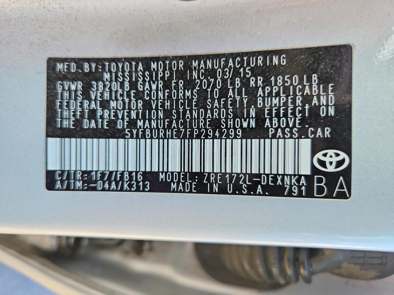 2015 TOYOTA COROLLA