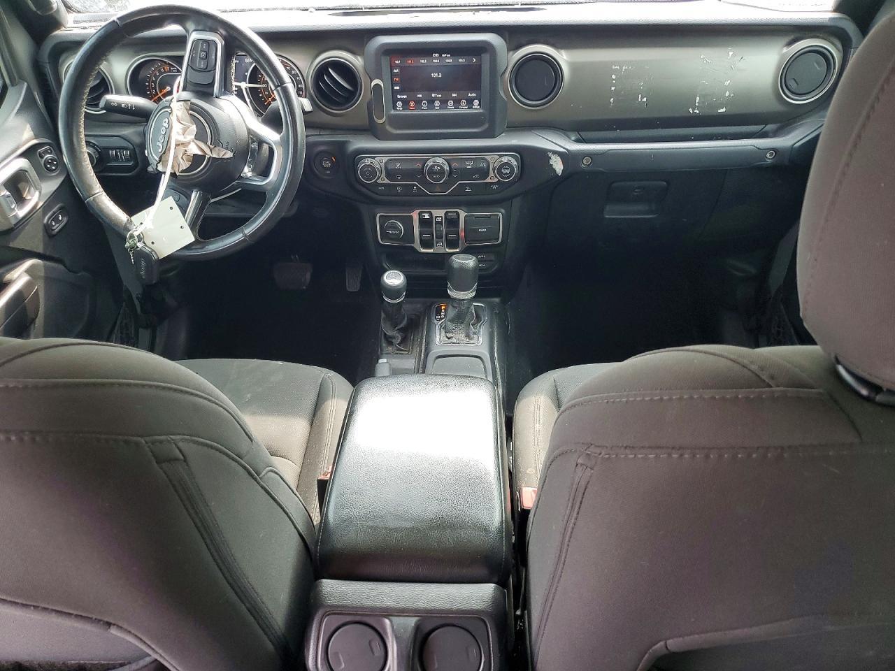 2020 JEEP Gladiator