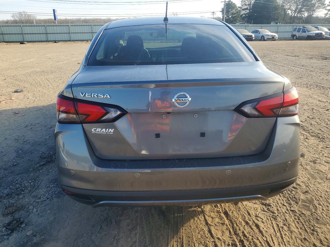 2021 NISSAN VERSA