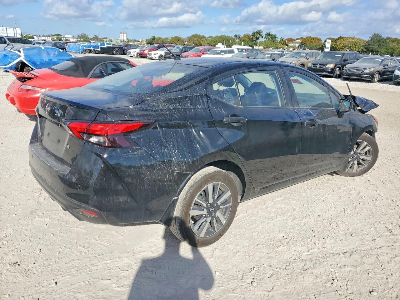 2024 NISSAN VERSA