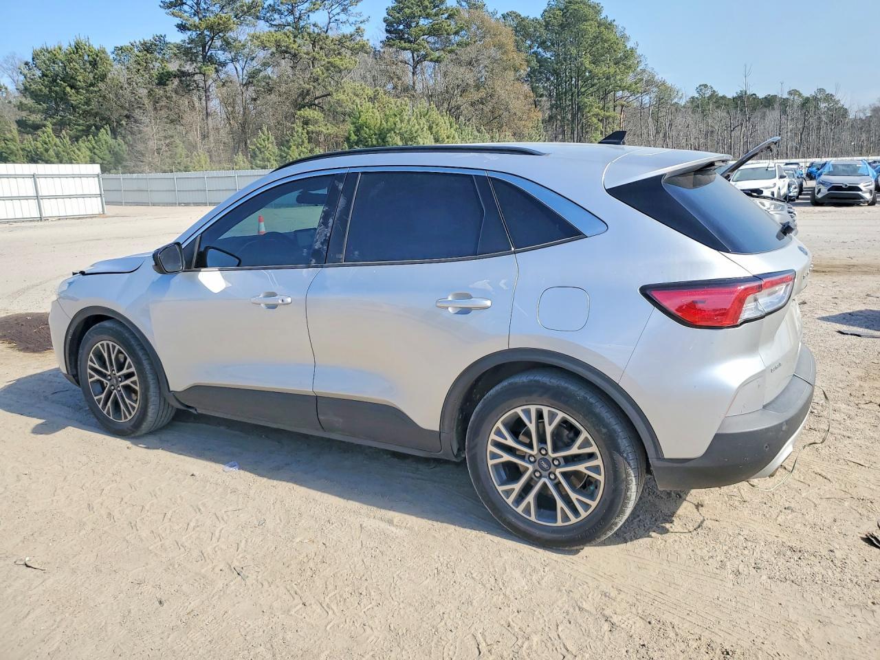 2020 FORD ESCAPE