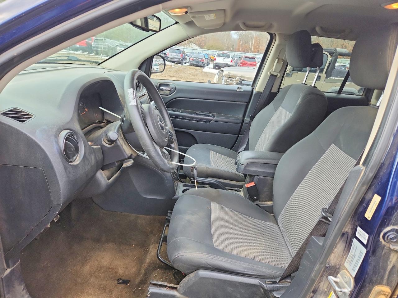 2015 JEEP Compass