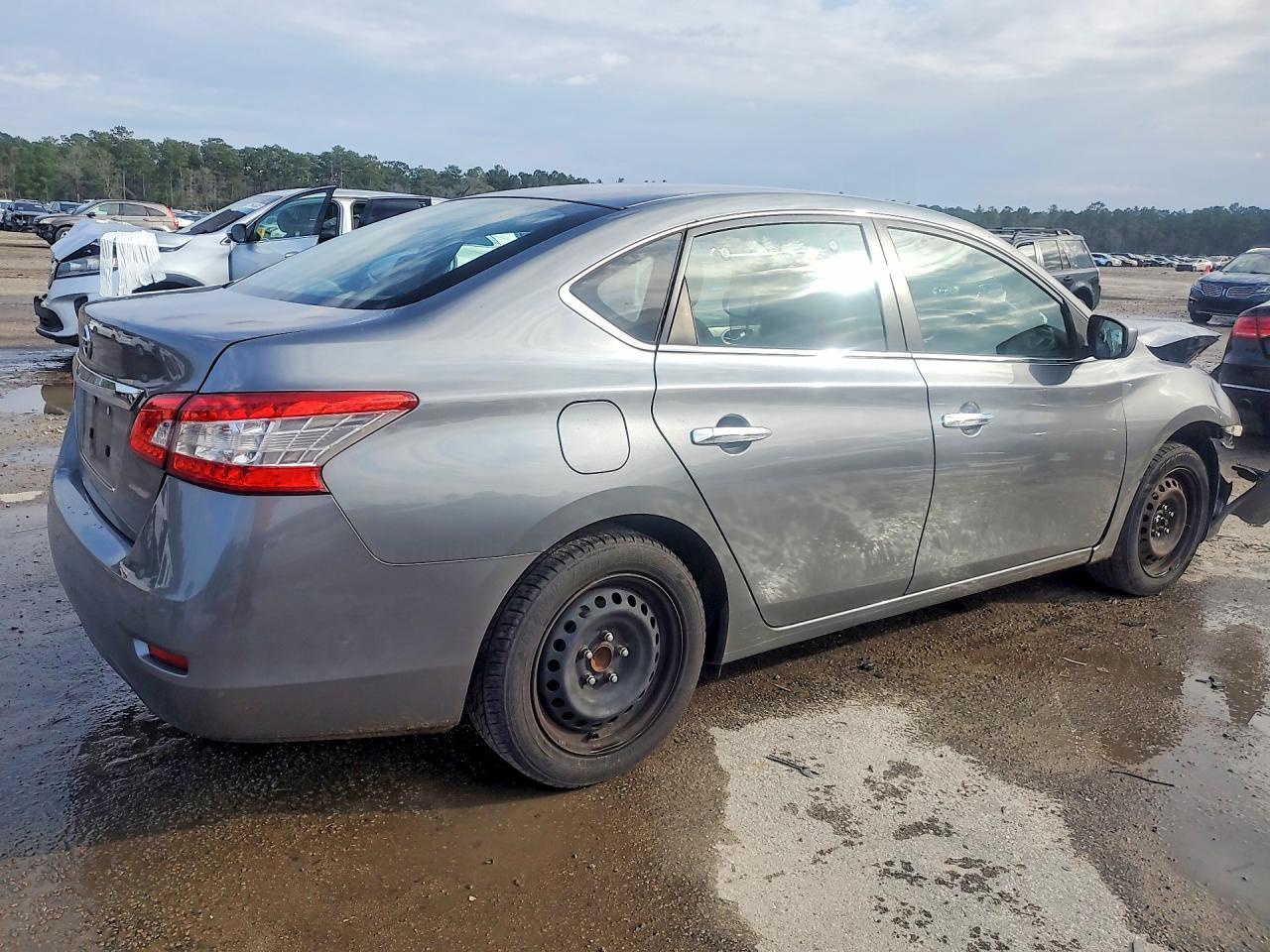 2015 NISSAN SENTRA