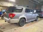 2004 TOYOTA Sequoia