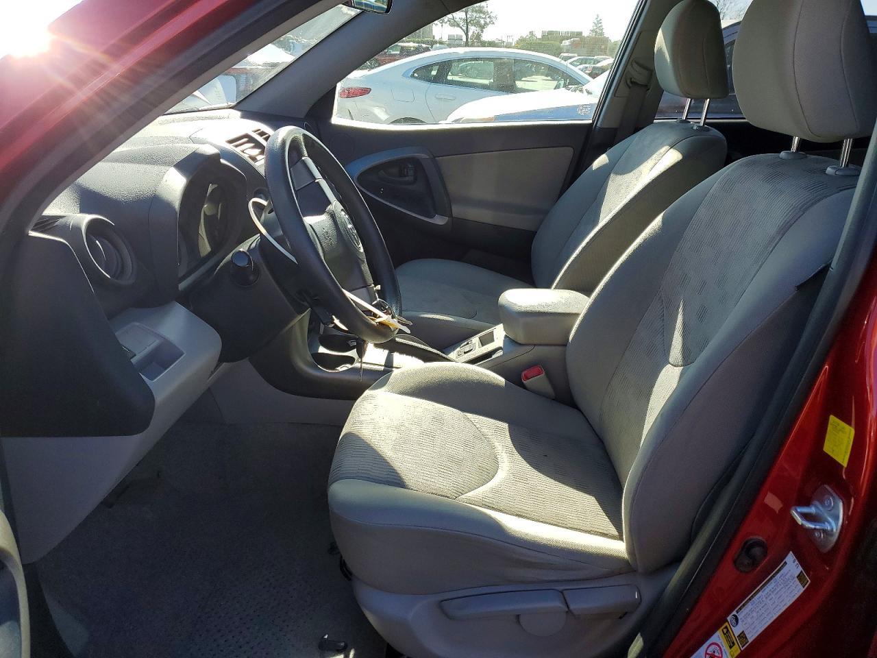 2011 TOYOTA RAV4
