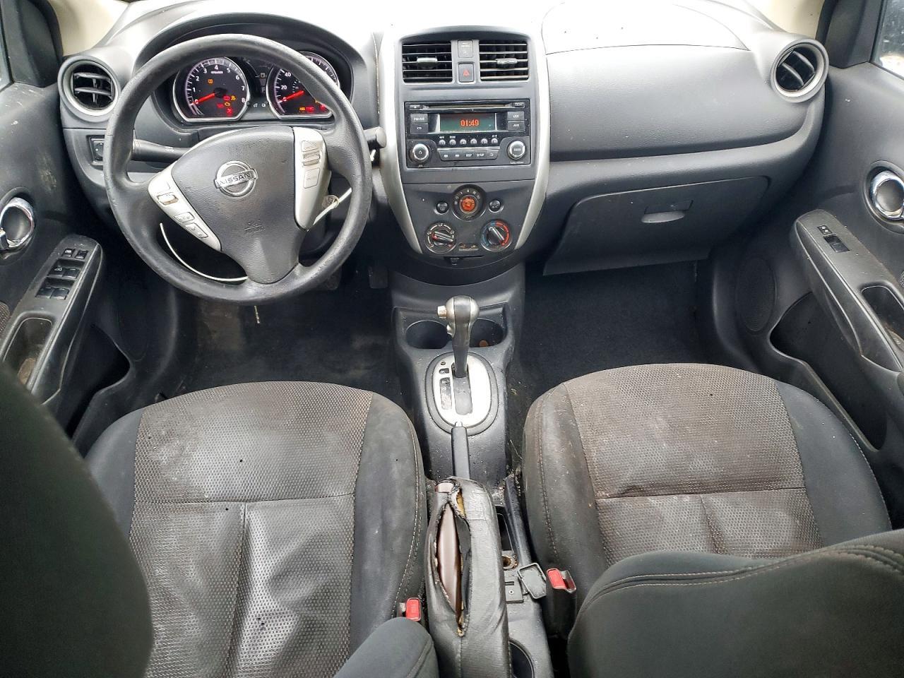 2015 NISSAN VERSA
