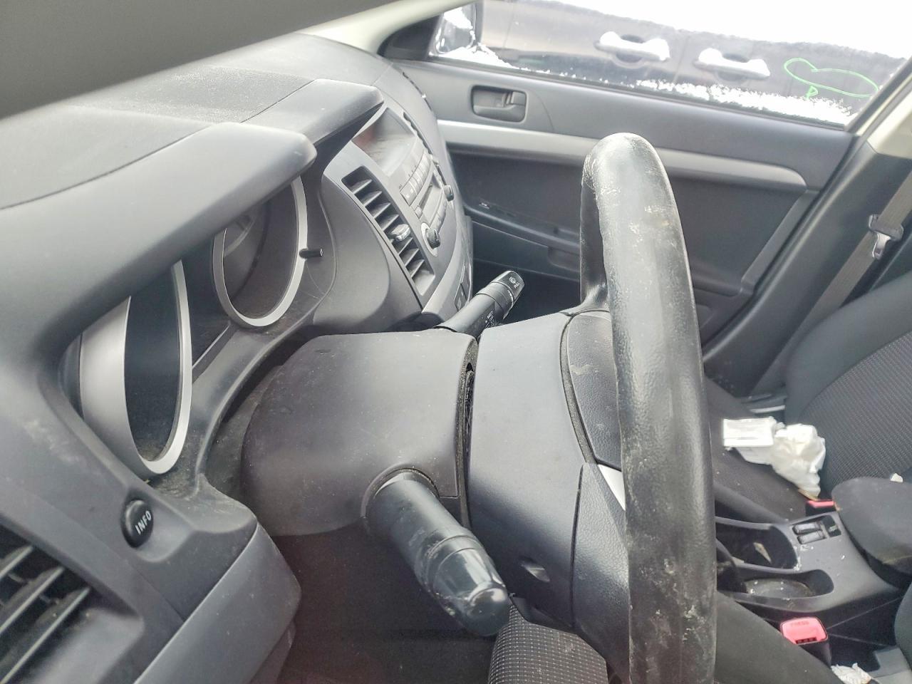 2011 MITSUBISHI LANCER