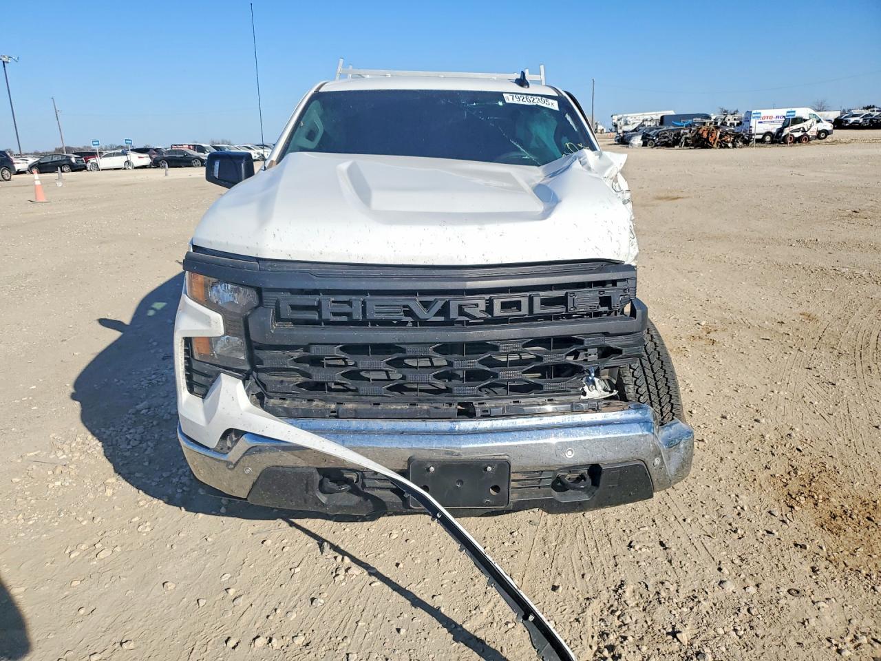 2025 CHEVROLET Silverado