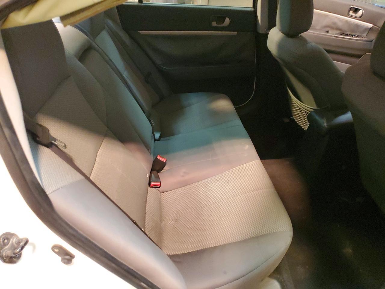 2011 MITSUBISHI Galant