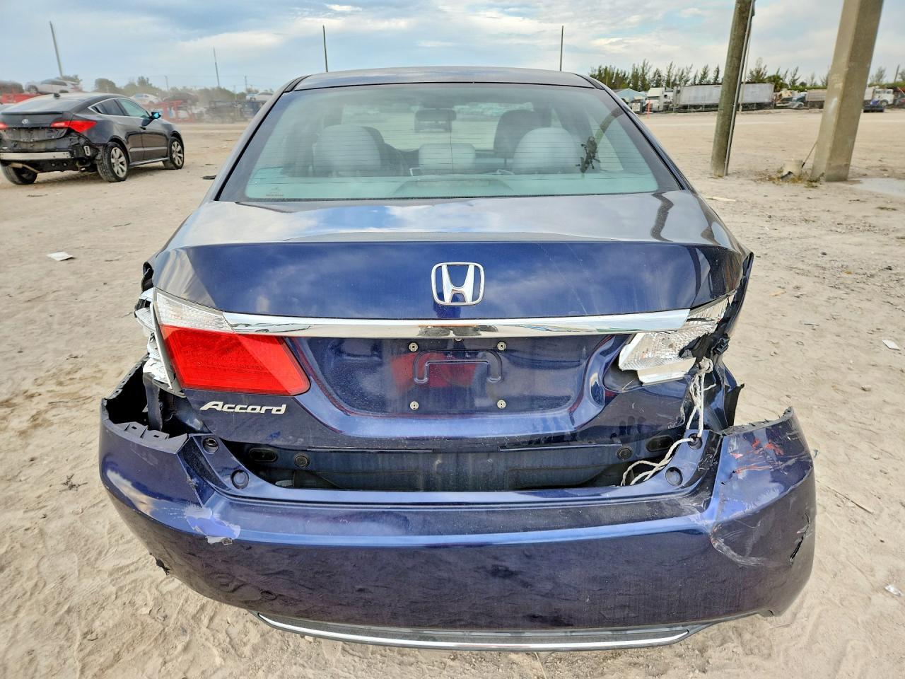 2015 HONDA ACCORD