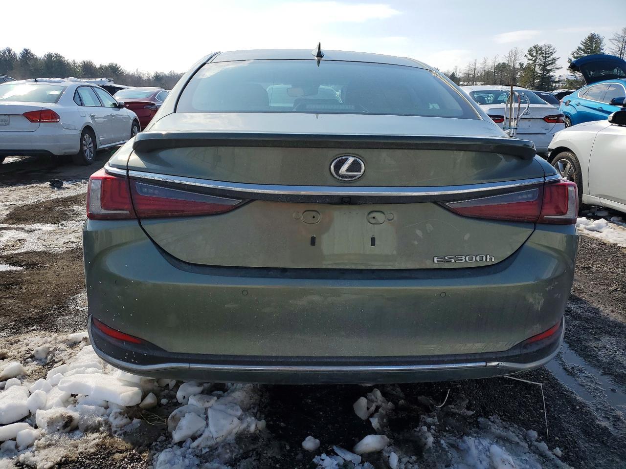 2025 LEXUS ES 300H