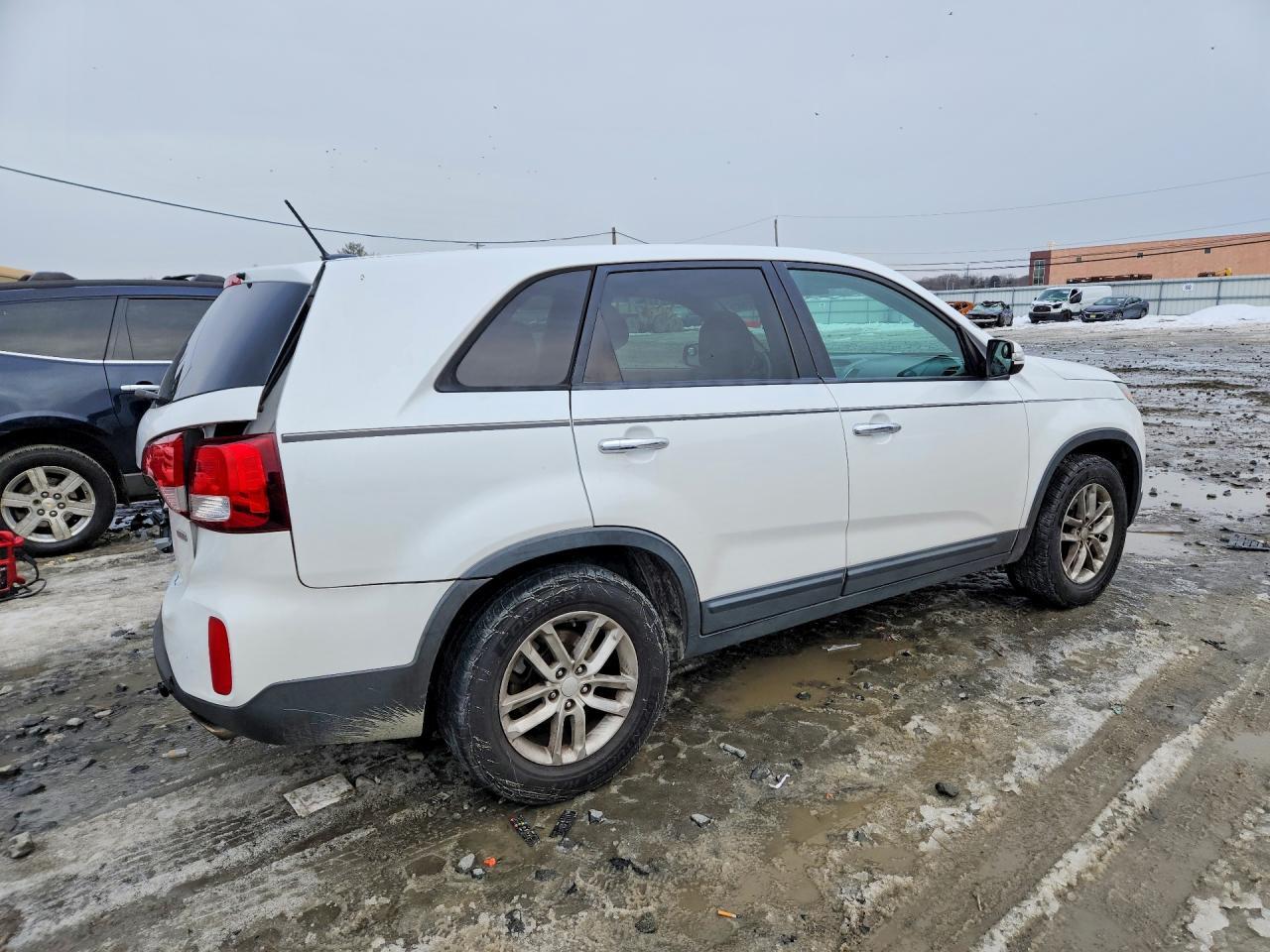 2015 KIA SORENTO