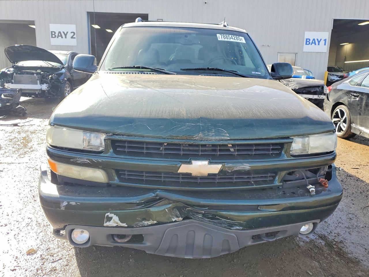 2004 CHEVROLET Tahoe
