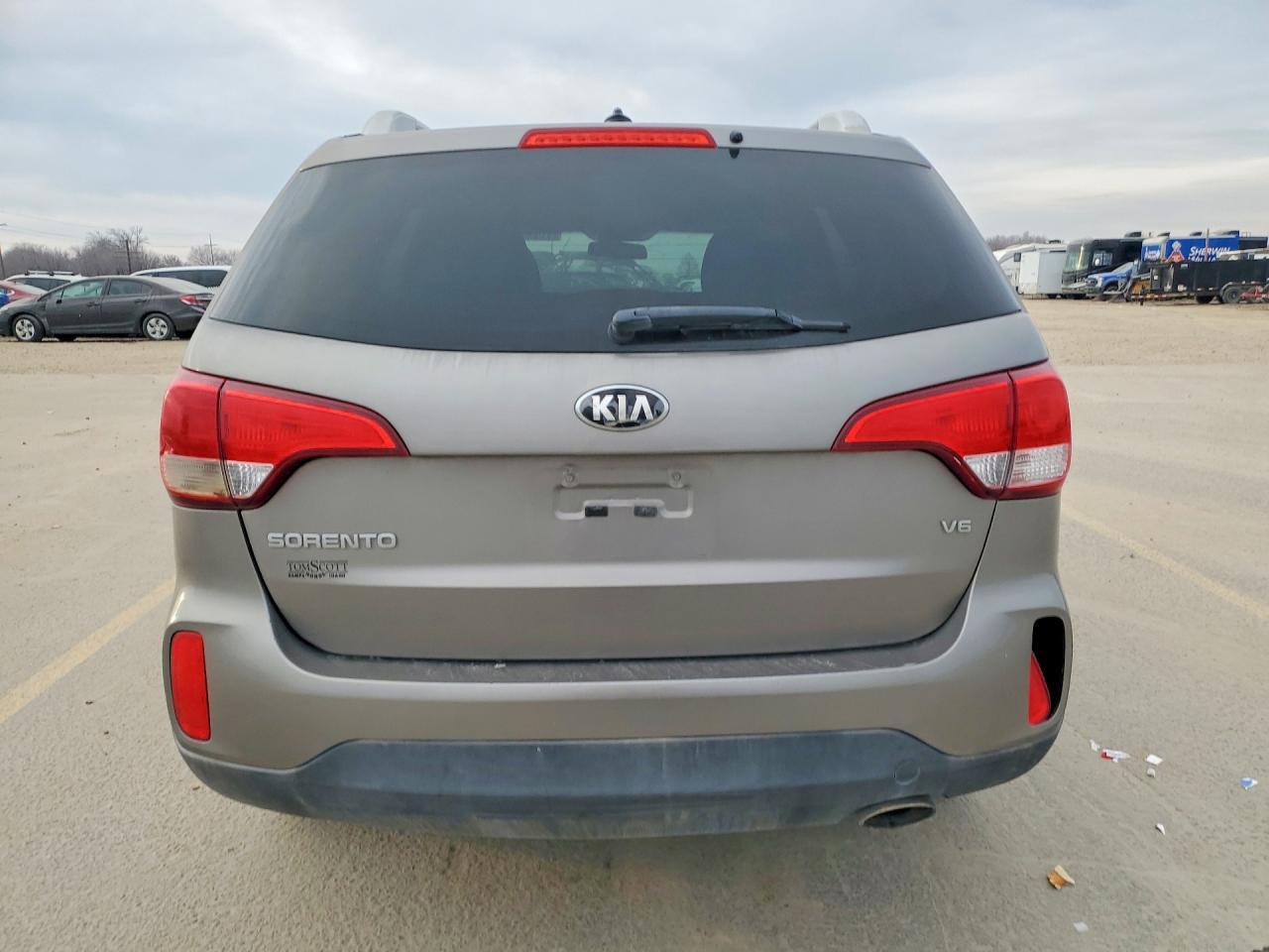 2015 KIA SORENTO