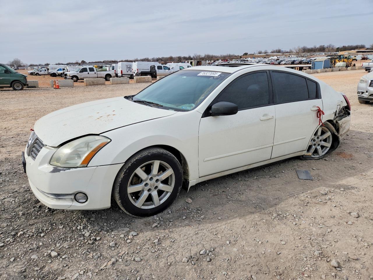 2004 NISSAN Maxima