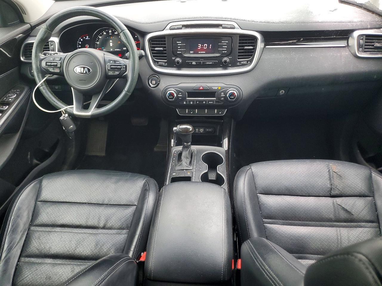 2016 KIA SORENTO