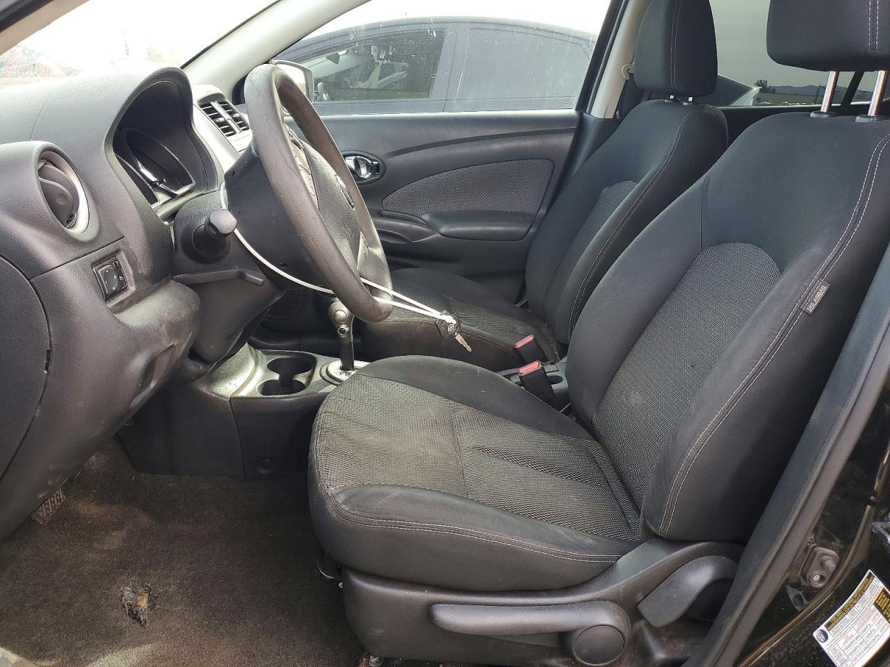 2015 NISSAN VERSA