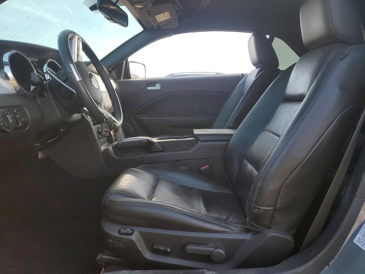 2009 FORD MUSTANG