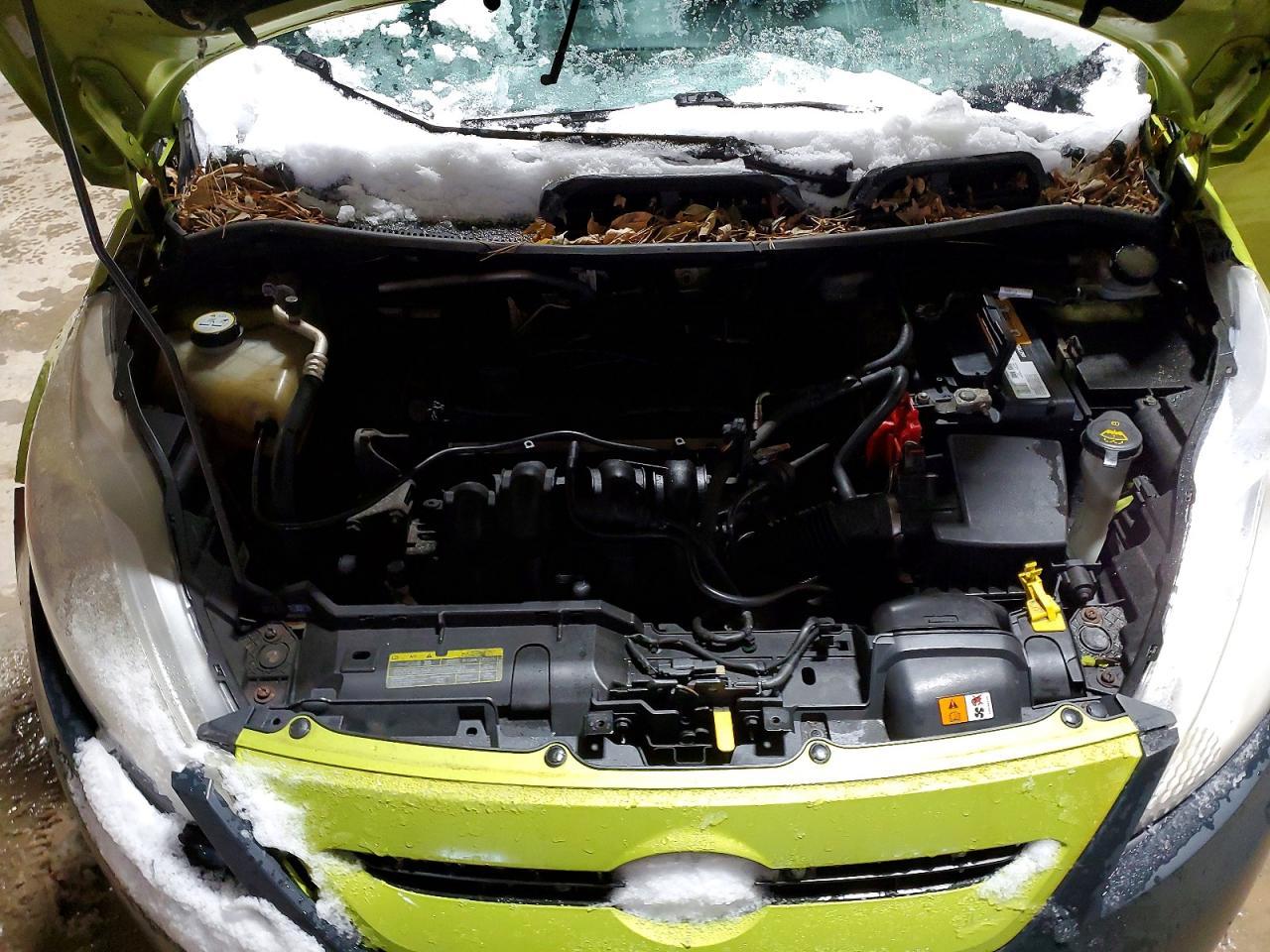 2012 FORD Fiesta