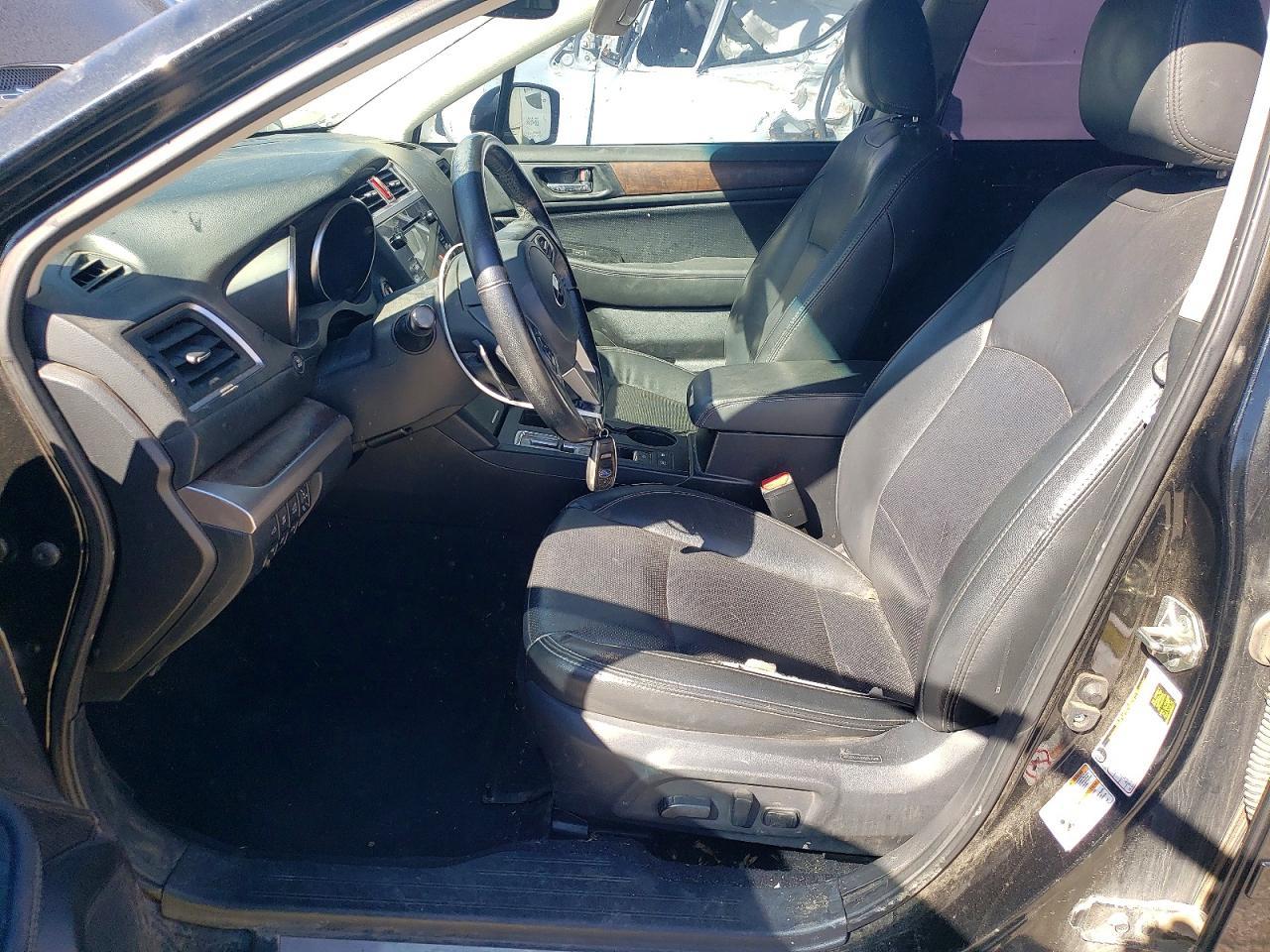 2015 SUBARU Outback