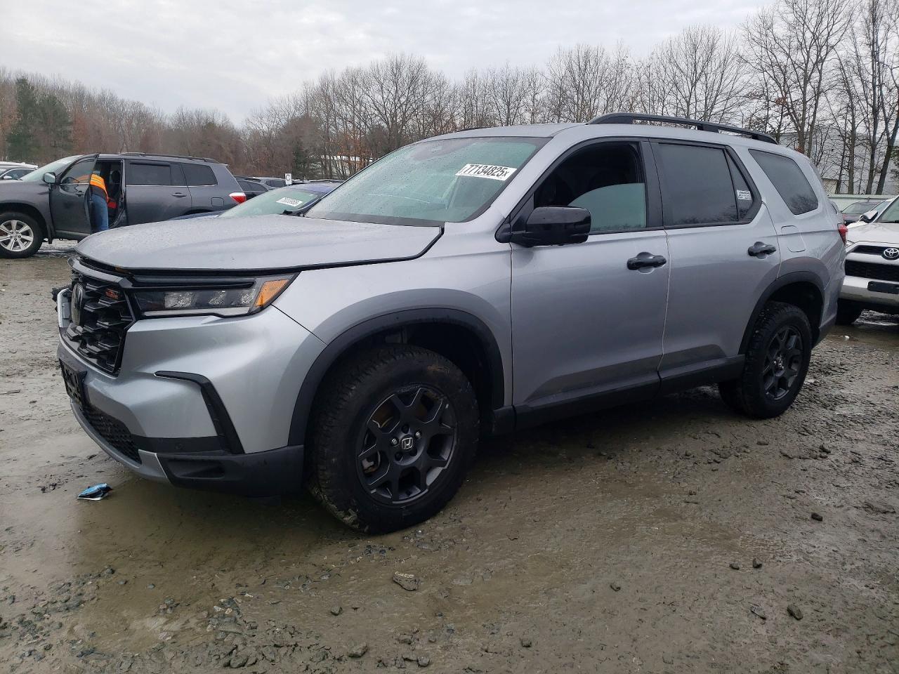 2025 HONDA PILOT