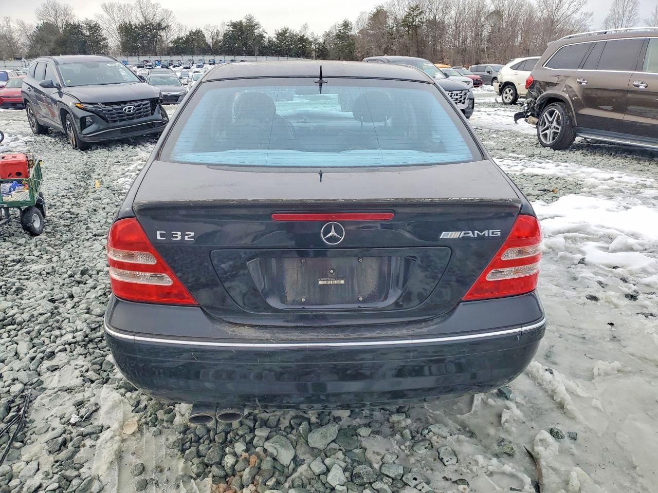 2002 MERCEDES-BENZ C-CLASS