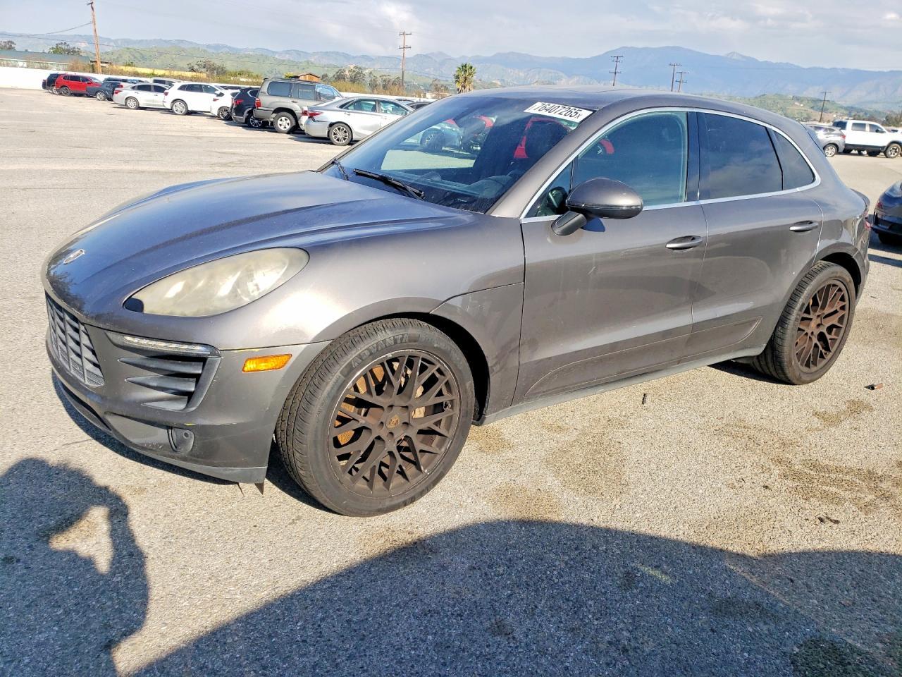 2015 PORSCHE Macan