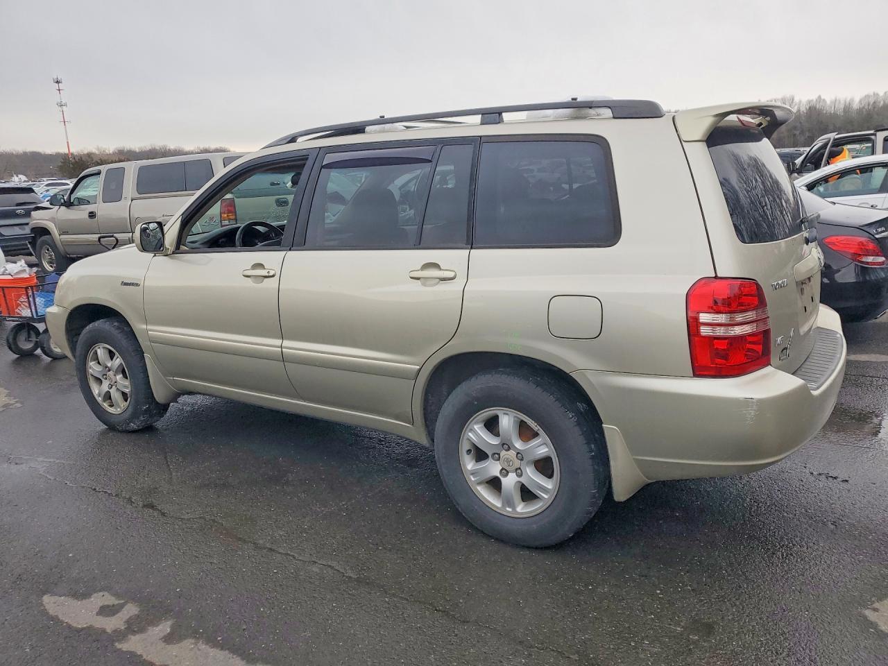 2001 TOYOTA HIGHLANDER